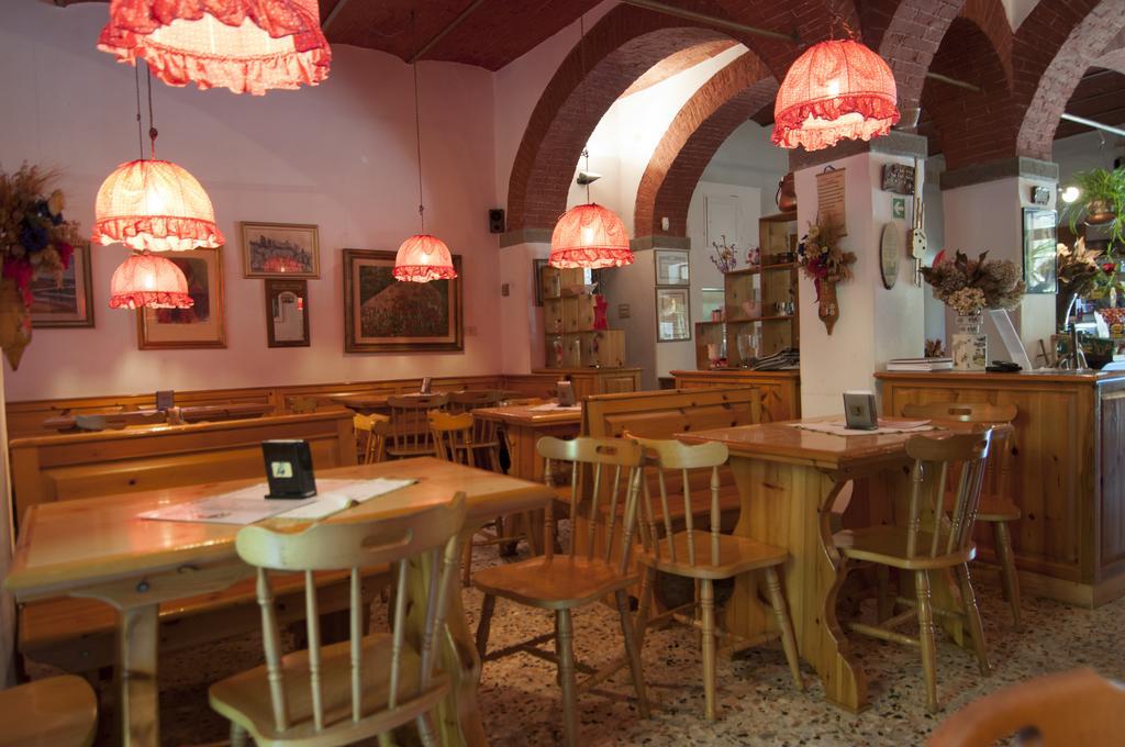 Hotel Tre Fiumi à Ronta Extérieur photo